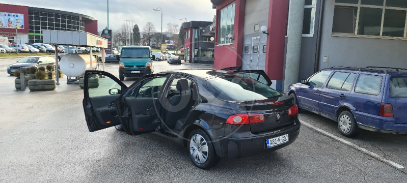 Renault Laguna 2006 god. 1.9 dci MOGUCA ZAMJENA