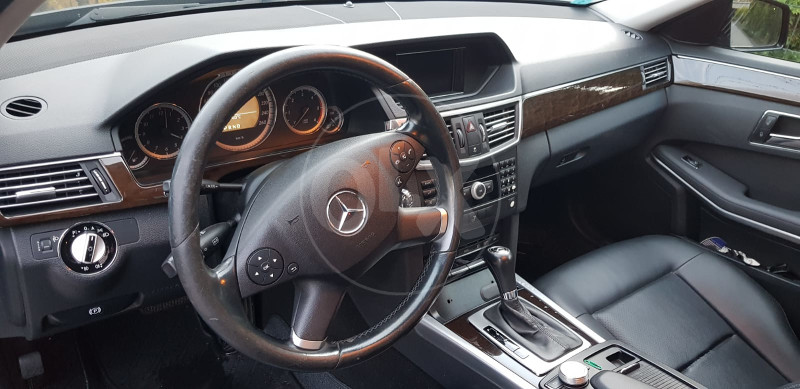 Mercedes-Benz E 220 CDI