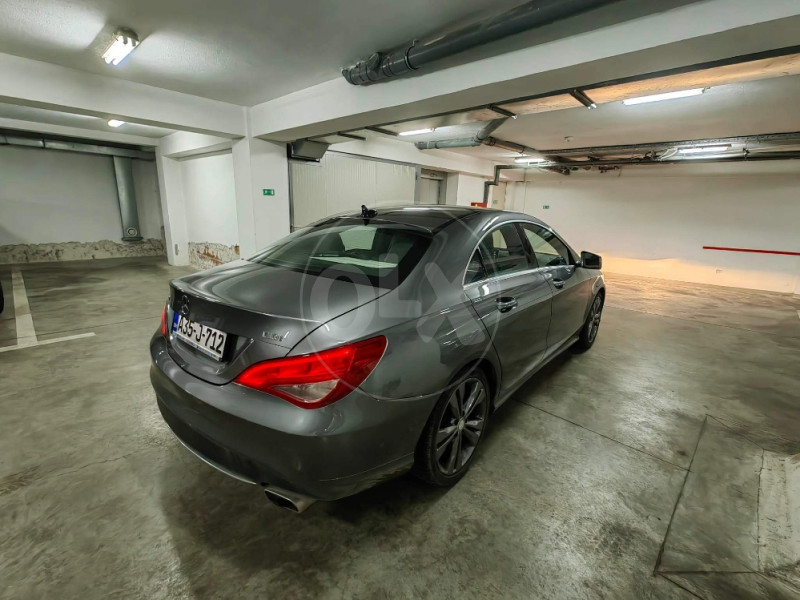 Mercedes-Benz CLA 200
