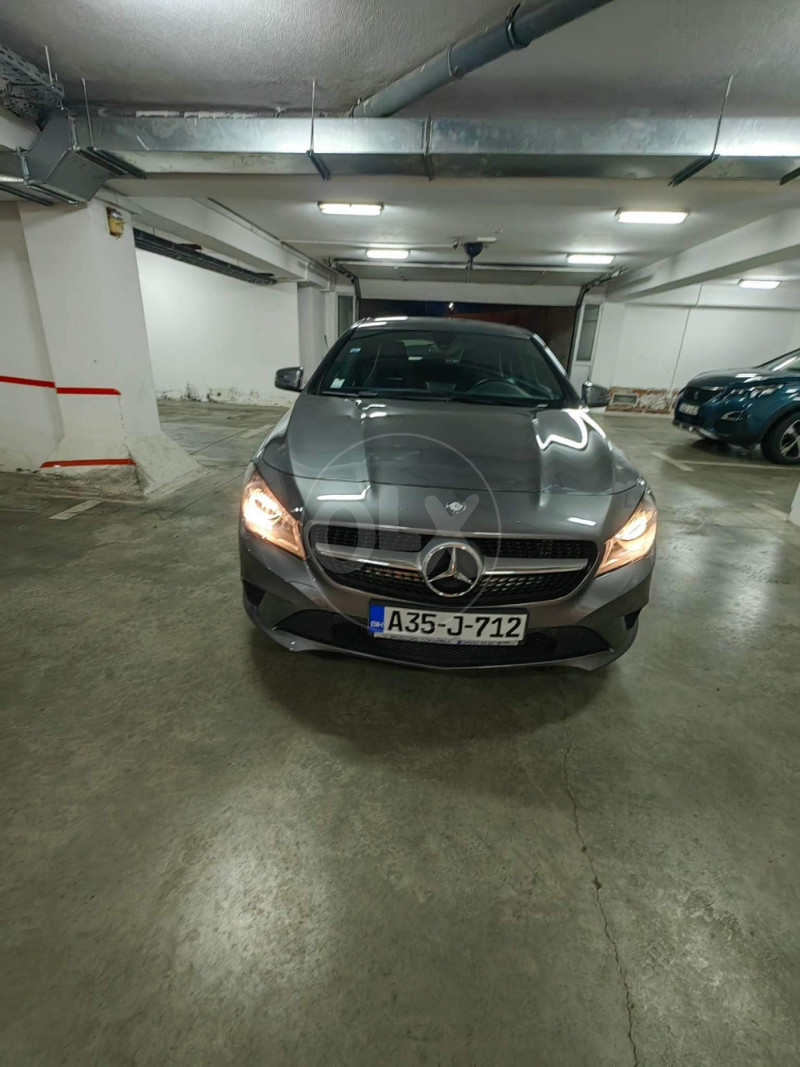 Mercedes-Benz CLA 200