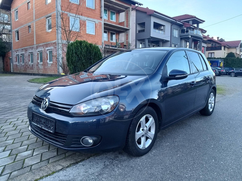 Volkswagen Golf 6 1.6 TDI Bluemotion