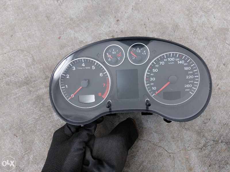 Kilometar sat taho audi a3 8p 8p0920931j