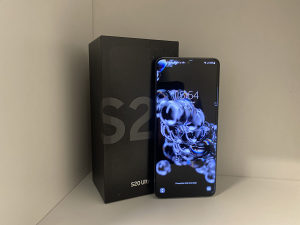 Samsung Galaxy S20 Ultra 12/128 GB *Perfektno stanje*