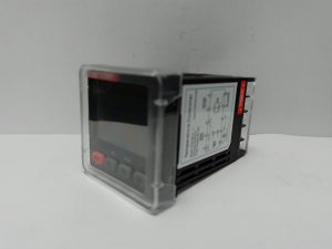 Temperaturni kontroler TP4F-MC10