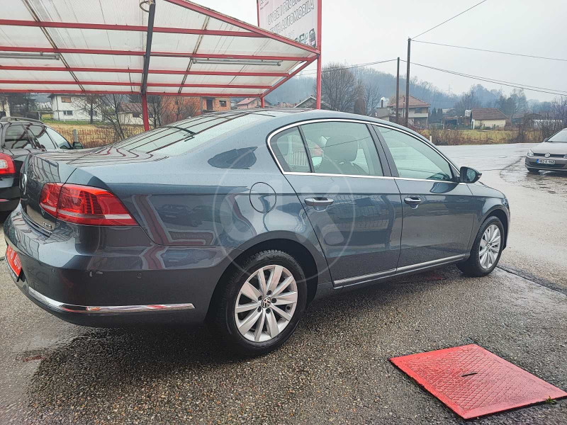 VW PASSAT 7 2.0 TDI 2011 GODINA