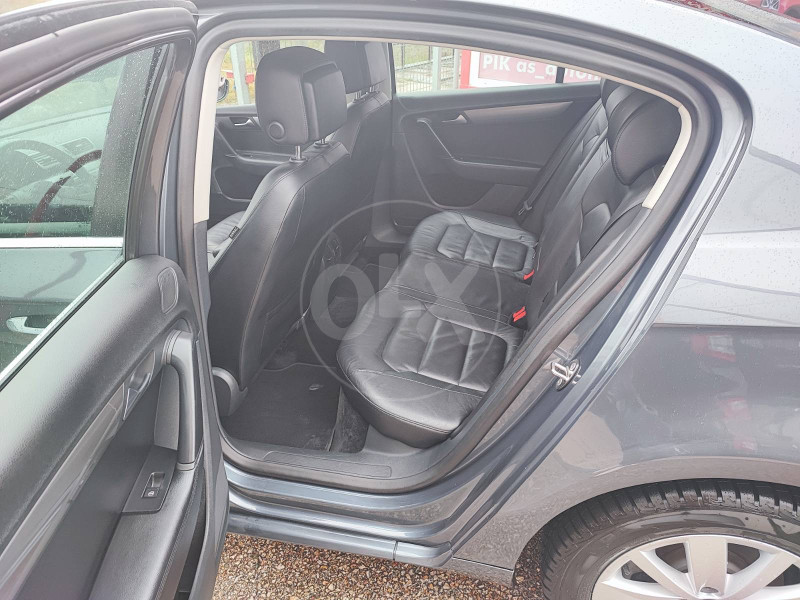 VW PASSAT 7 2.0 TDI 2011 GODINA