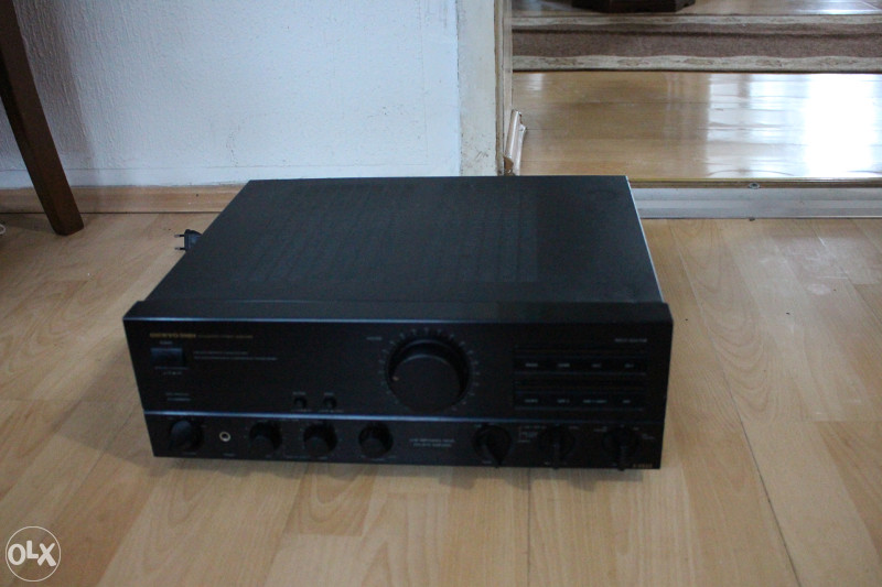 Onkyo pojacalo 7