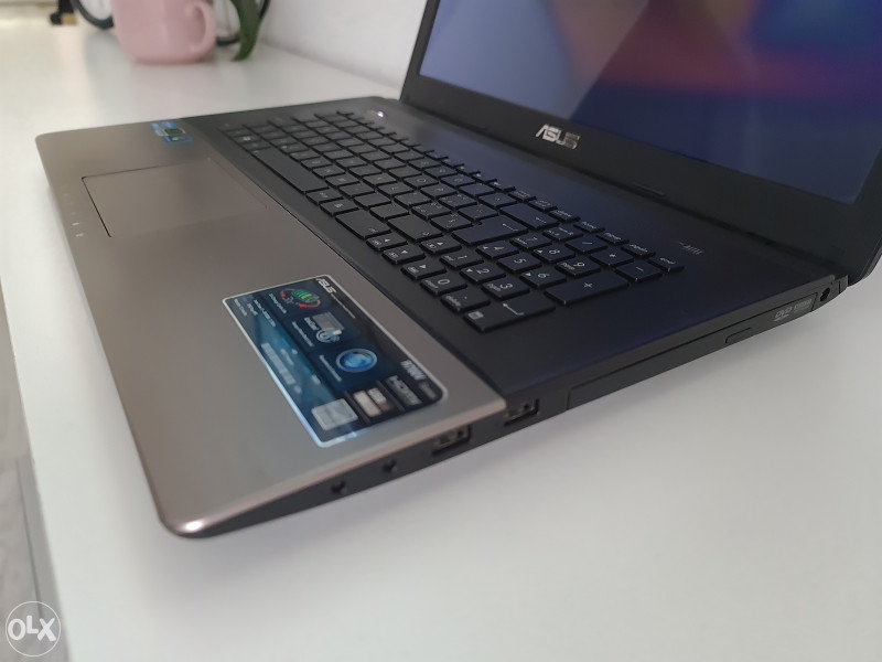 Gaming laptop ASUS i7 16GB RAM 17.3" SSD 2GB graf