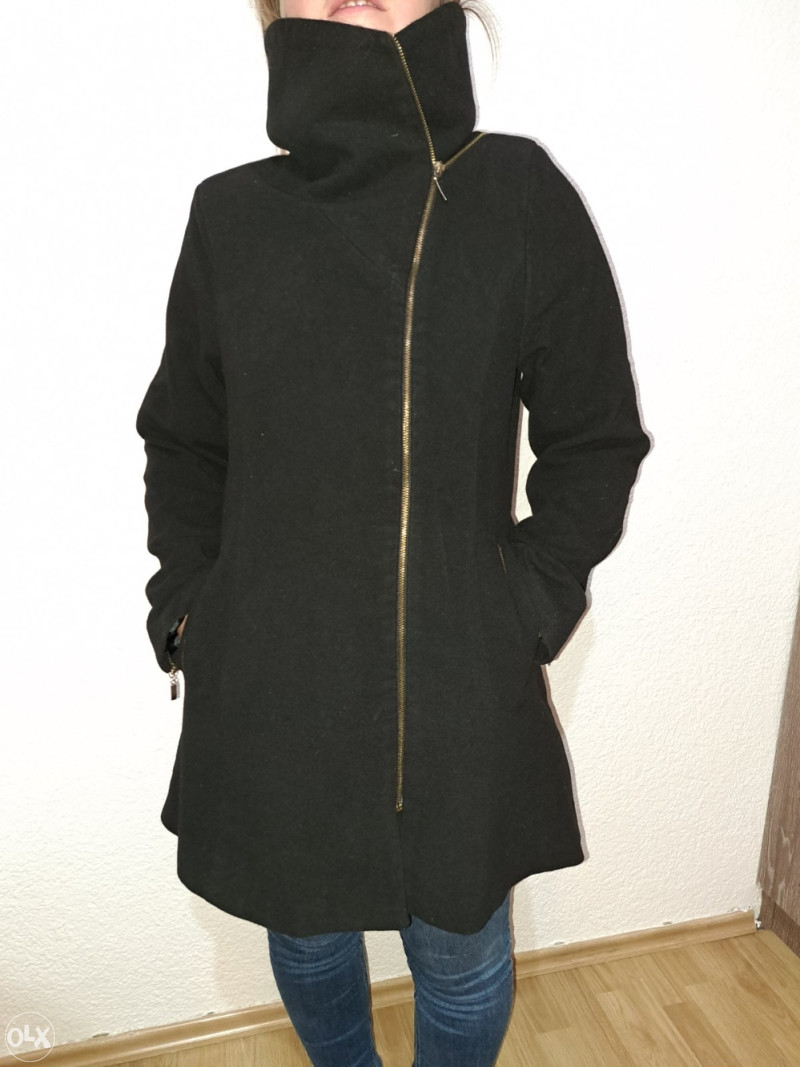 Zenski kaput duzi elegantan velicina L 40
