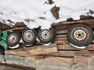 Felge čelične sa zimskim gumama Pirelli 16" VW T5