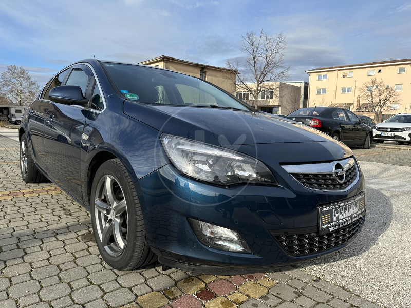 Opel Astra J 2.0 CDTI aut. Sport paket
