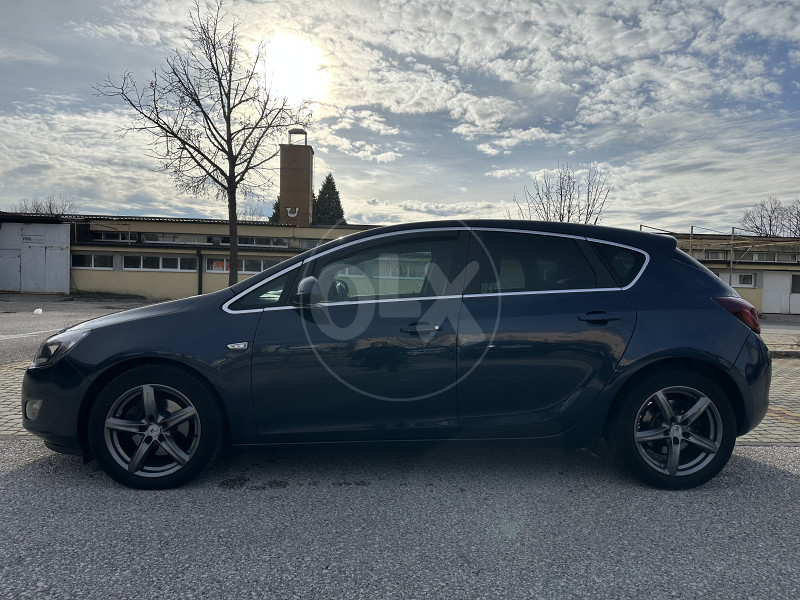 Opel Astra J 2.0 CDTI aut. Sport paket