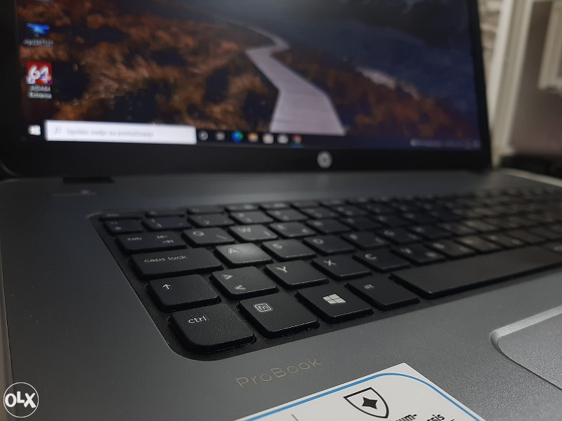 Laptop HP G0 470 17.3" i5-3230M/8GB/500GB/2h i 30min.