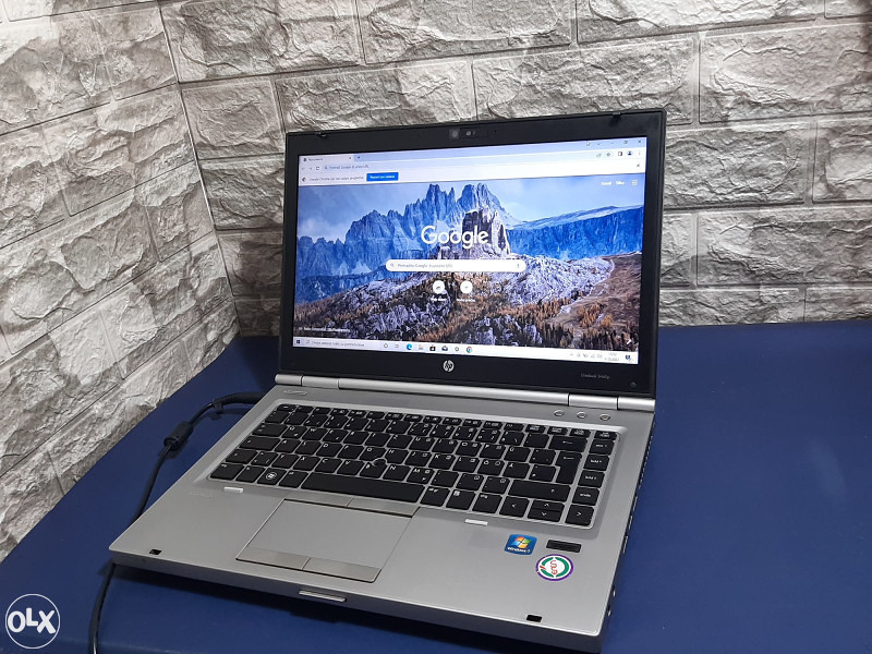 Laptop HP EliteBook 8460p 14'' / i3-2370M / 6GB RAM