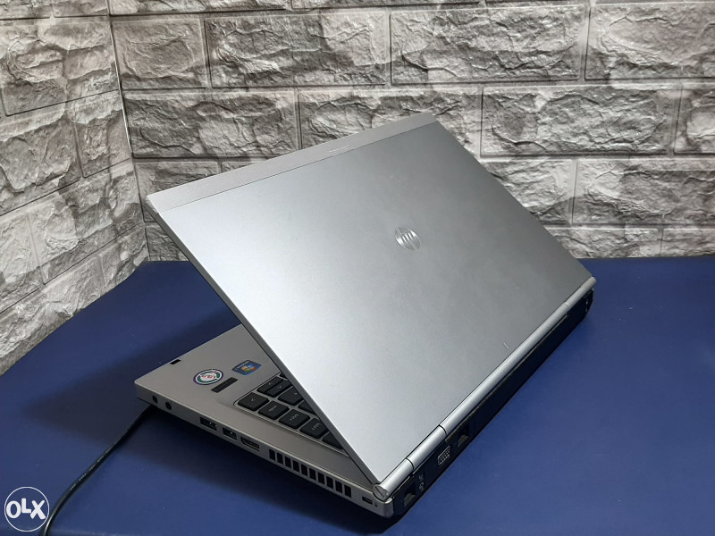 Laptop HP EliteBook 8460p 14'' / i3-2370M / 6GB RAM