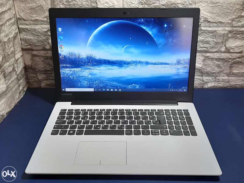 Laptop Lenovo i3-7020/8GB DDR4/256GB/2GB ATI 530