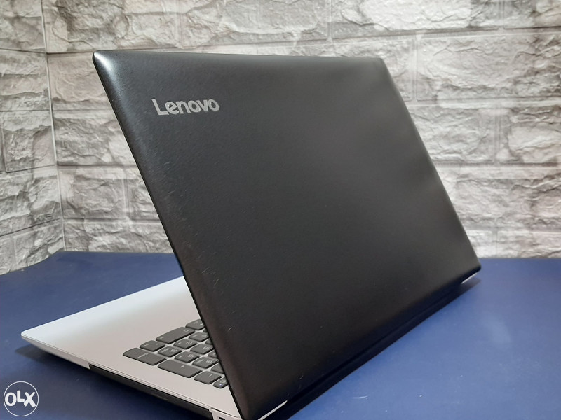 Laptop Lenovo i3-7020/8GB DDR4/256GB/2GB ATI 530