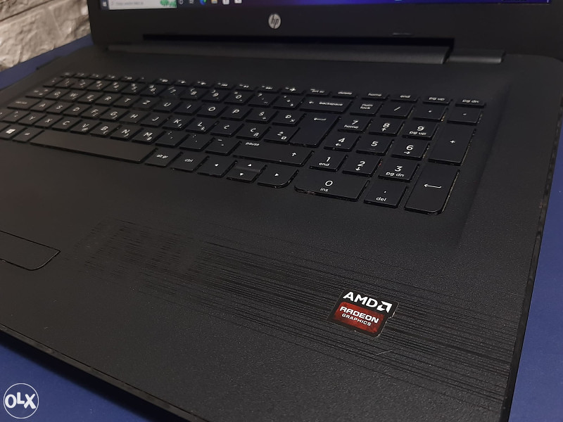 Laptop HP 17.3 A8 Quad-Core/8GB/240GB SSD/2 Graphics