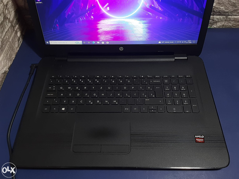 Laptop HP 17.3 A8 Quad-Core/8GB/240GB SSD/2 Graphics
