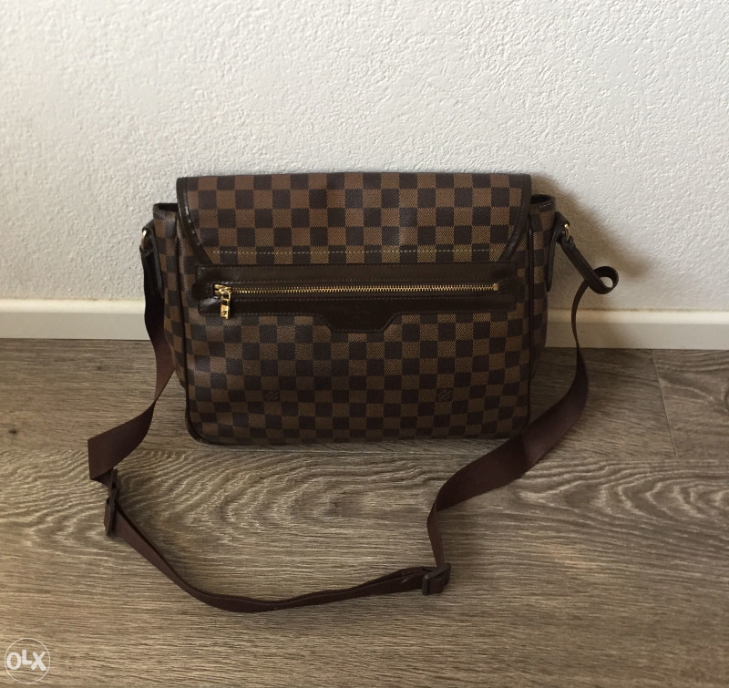 Muska torbica Louis Vuitton - Torbe - OLX.ba