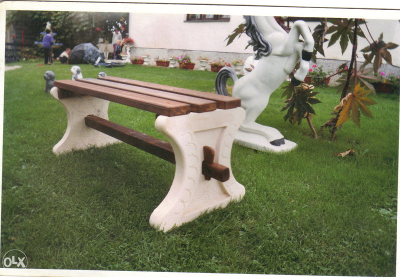POLIESTERSKI KALUP, FIGURA KONJ, 135 CM