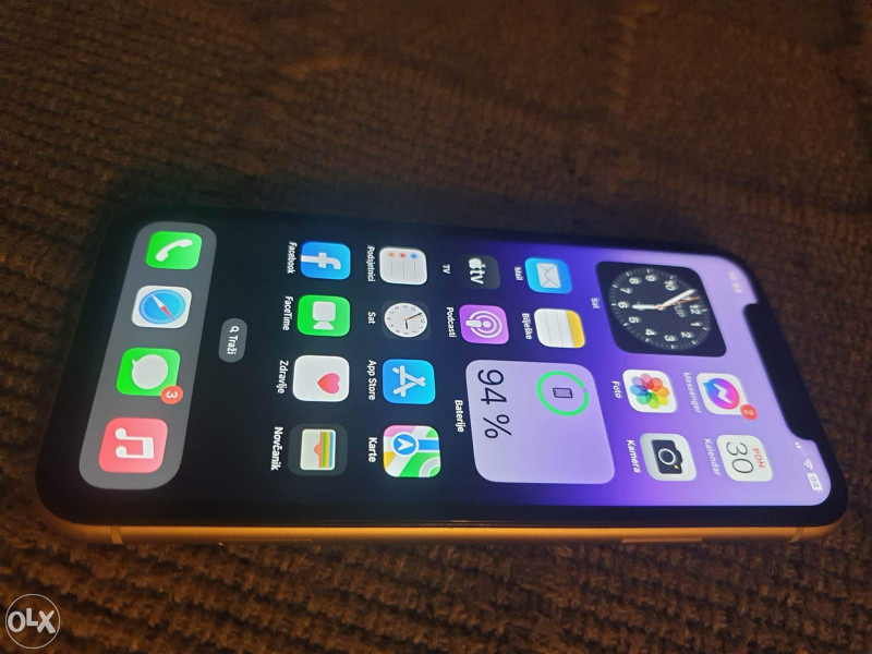iPhone XR 64GB