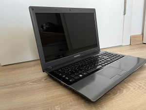 Laptop SAMSUNG RV513