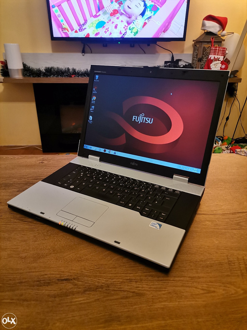 Laptop Fujitsu / Intel / 3gb/ 15.4 led/ Bat 30min