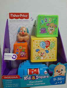 Fisher Price igracka za bebe - Italy