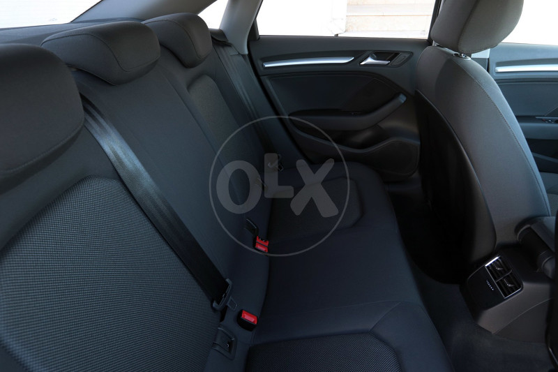 Audi A3 Limuzina 1.6TDI S-Tronic Black Edition FACELIFT