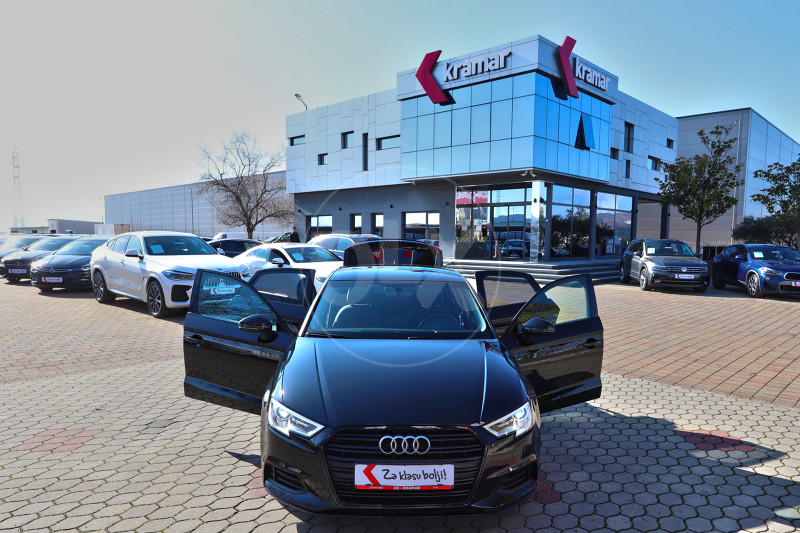 Audi A3 Limuzina 1.6TDI S-Tronic Black Edition FACELIFT