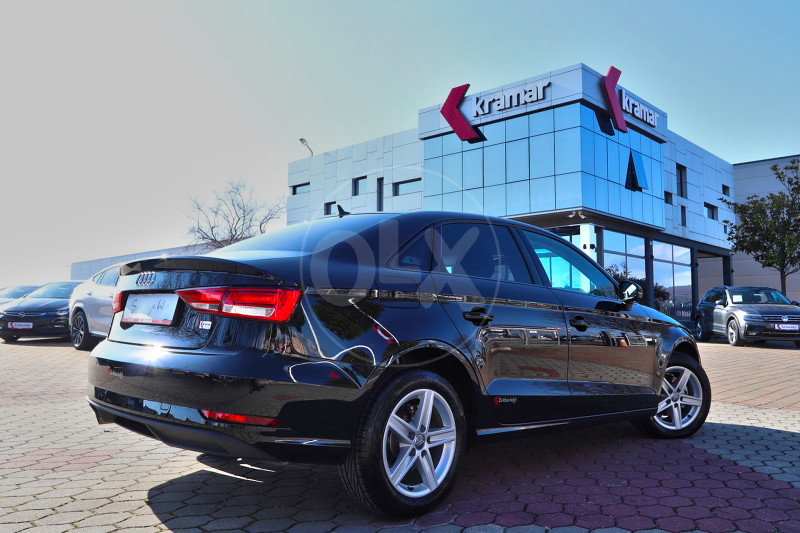 Audi A3 Limuzina 1.6TDI S-Tronic Black Edition FACELIFT