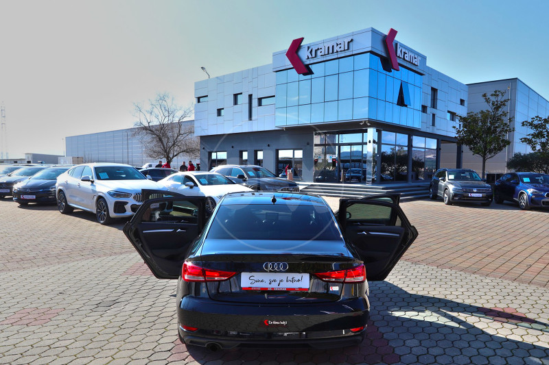 Audi A3 Limuzina 1.6TDI S-Tronic Black Edition FACELIFT