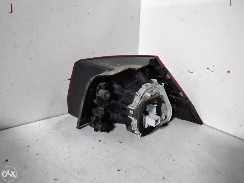 STOP SVJETLO Volkswagen GOLF VII 2012-