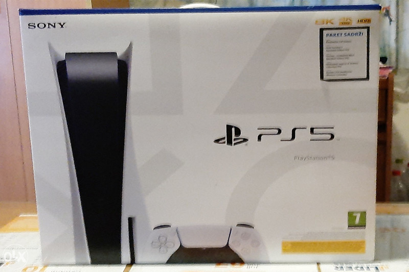 PlayStation 5 sa dva DualSense i 9 igara...!!!