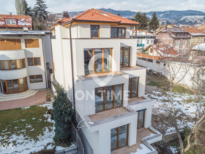 Logavina / Četverosoban stan / 120 m2 / NOVOGRADNJA