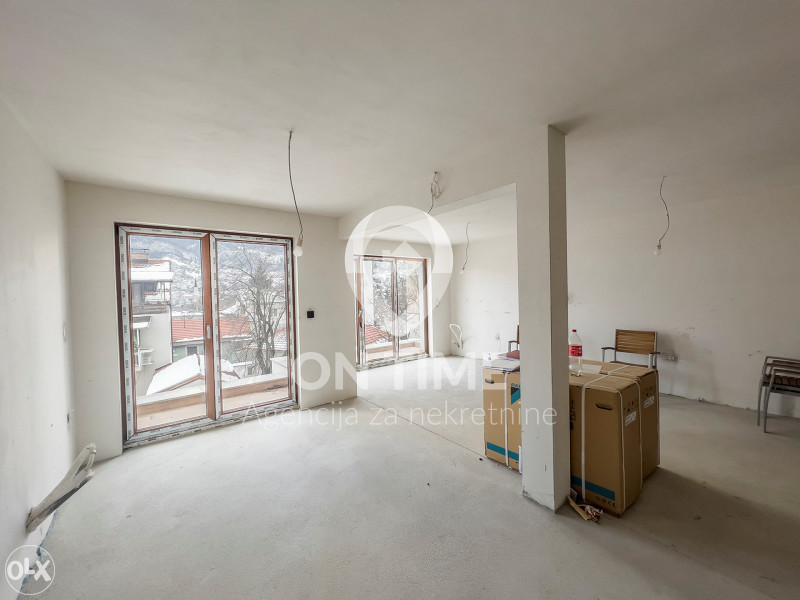 Logavina / Četverosoban stan / 120 m2 / NOVOGRADNJA