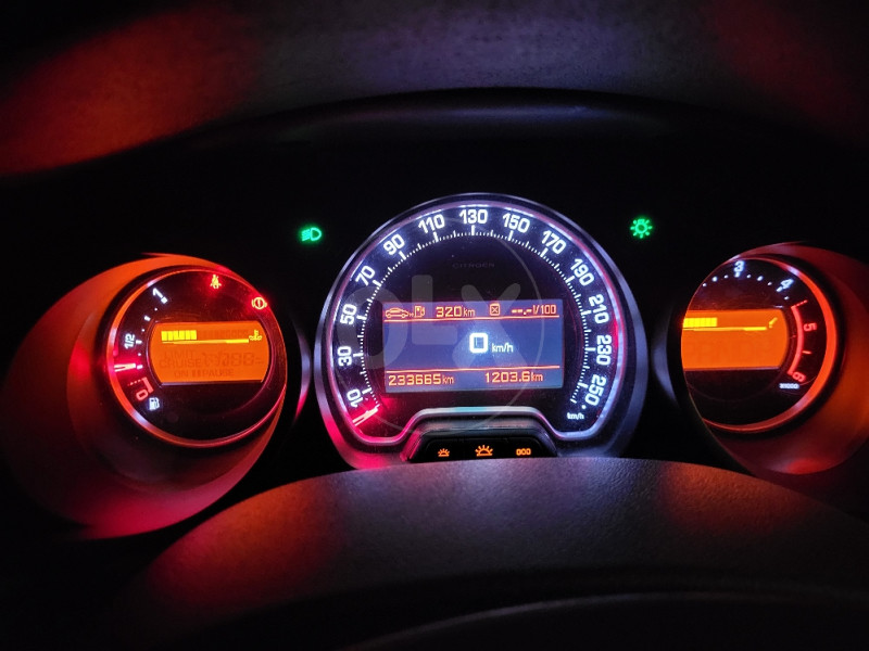 Citroen C5 1.6 HDI 2012 GOD.LED.NAVIGACIJA.