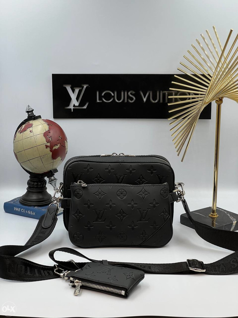 Muska torbica Louis Vuitton - Torbe - OLX.ba