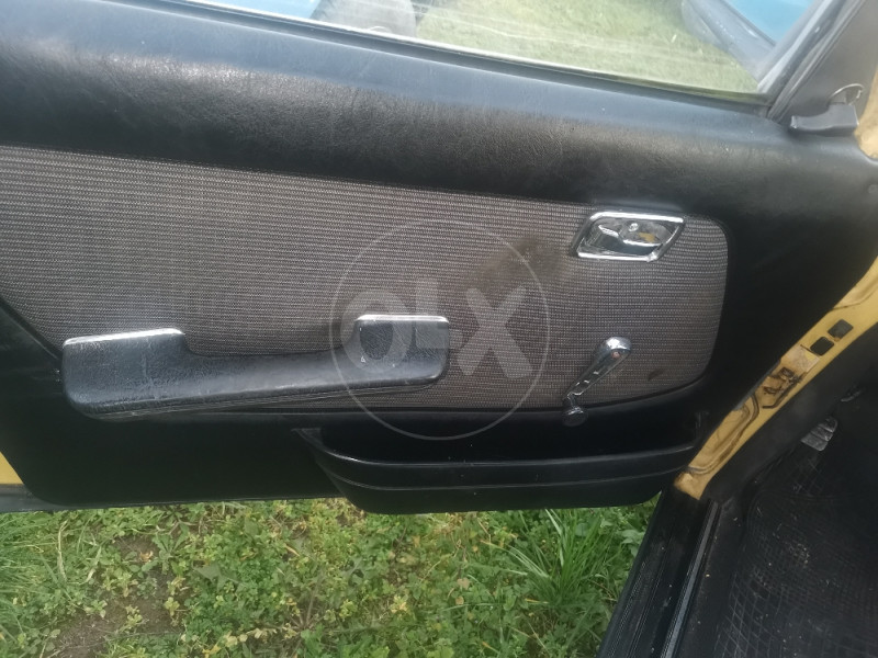 Mercedes-Benz E 200 i 240.D