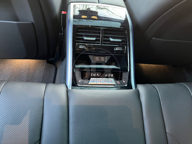 BMW 840 D X DRIVE M PAKET MOD 2020 GOD MAX FULL OPREMA